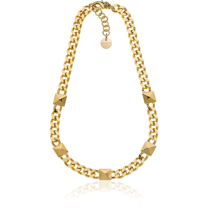 collana con piramidi